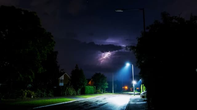 S04:E08 - Weather From Hell Part 2