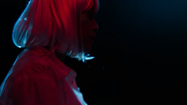 S05:E06 - Double Entendre