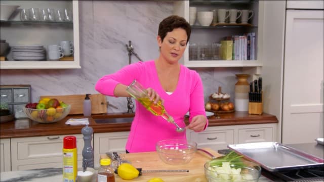 S01:E07 - The Goods on Gluten-Free