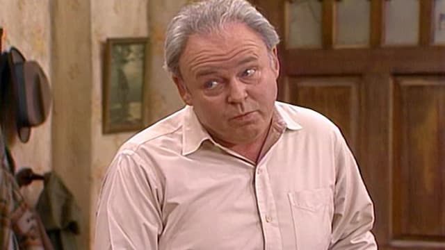 S04:E24 - Mike's Graduation