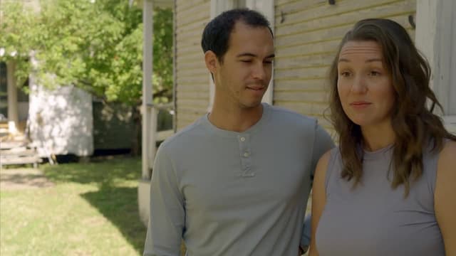 S04:E01 - Alley Cat House