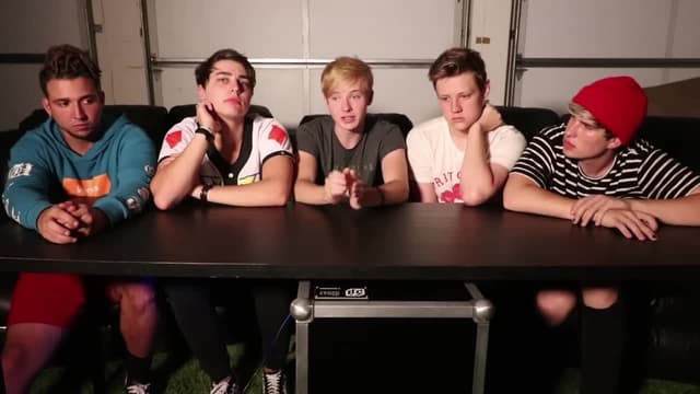 S05:E06 - Queen Mary: The Night We Talked to Demons