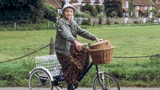 S01:E01 - The Killings at Badgers Drift