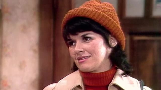 S02:E17 - Mike's Mysterious Son
