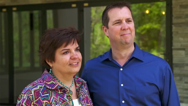 S07:E02 - Sandy & Pat