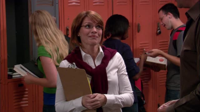 S04:E01 - Separate Beds