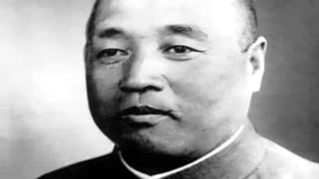 S01:E04 - Bougainville: Securing the Solomons