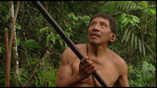 S01:E10 - Spears, Needes, Daggers and Barbs