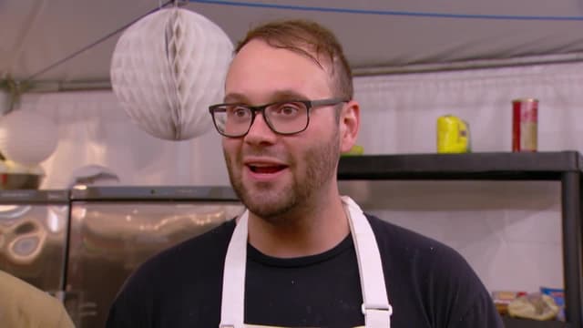 S10:E25 - Culinary Celebration