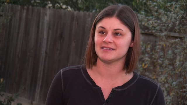 S03:E05 - Modern Putting Green