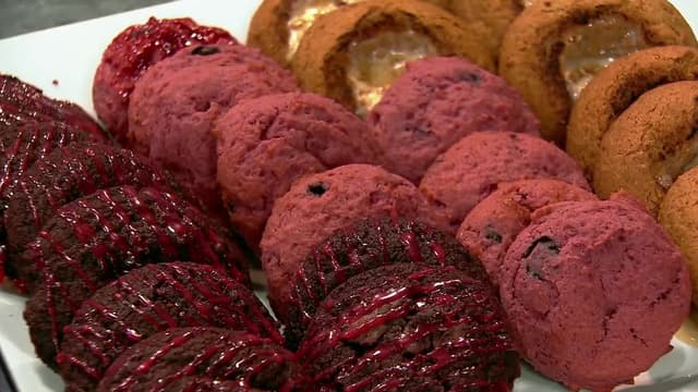 S01:E01 - Holiday Cookie Madness
