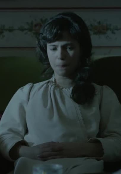 Watch Maison Close S02:E04 - Episode 4 - Free TV Shows | Tubi