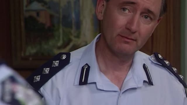 S05:E36 - A Piece of Cake