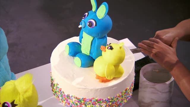 S03:E05 - Themed Desserts: Toy Story 4