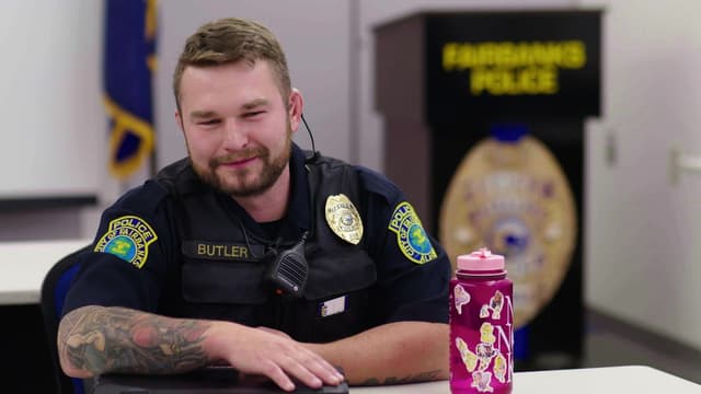 S01:E05 - Love and Hate in Alaska