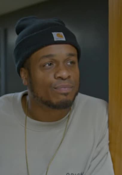 S01:E02 - Eddie Loves Debbie poster