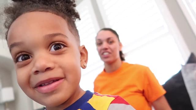 S01:E10 - Pray for the Prince Family