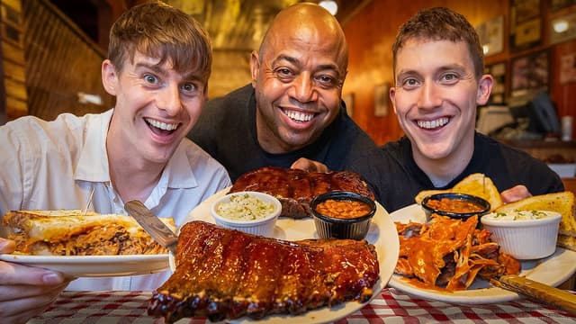 S01:E04 - Two Brits Mind-Blown Trying Memphis BBQ Ribs for the First Time!