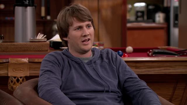 S01:E08 - Charlie Outs A Patient