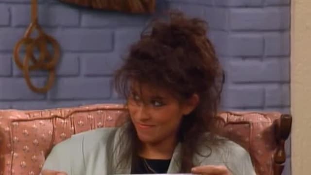 S09:E20 - Present Imperfect