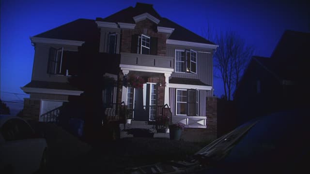 S02:E10 - Episode 10