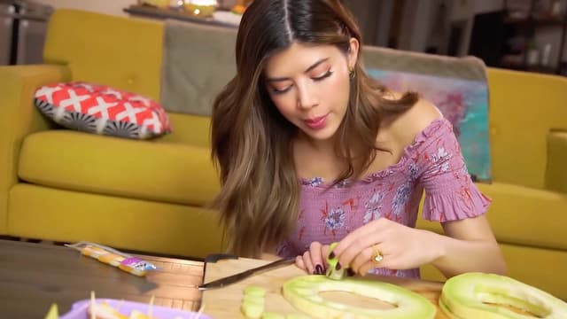 S01:E05 - Edible Food Art - Kids Lunch