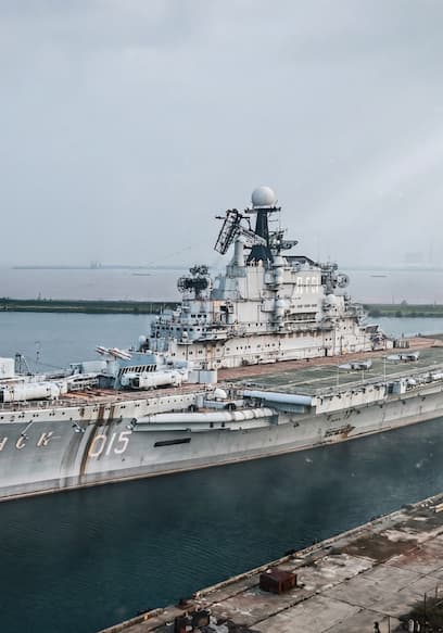 S01:E03 - Crazy Solo Mission to an Abandoned Soviet Aircraft Carrier poster
