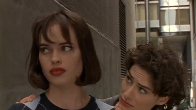 S01:E02 - Happy Birthday, Nancy