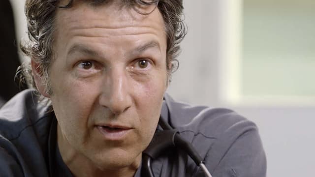 S03:E03 - Saving Lives