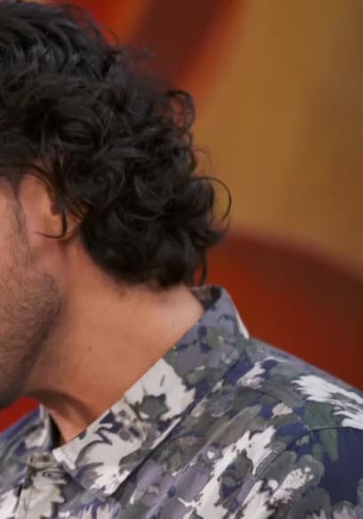 S01:E01 - Venezuelan Corn Recipes poster