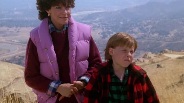 S02:E08 - Eagles