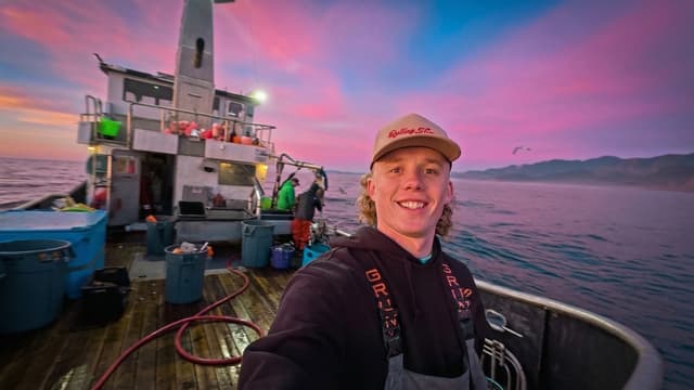 S01:E04 - 21 Hours on a Commercial Dungeness Crab Boat