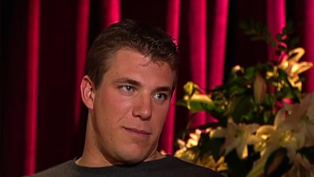 S03:E01 - Aaron and Helene Tell All