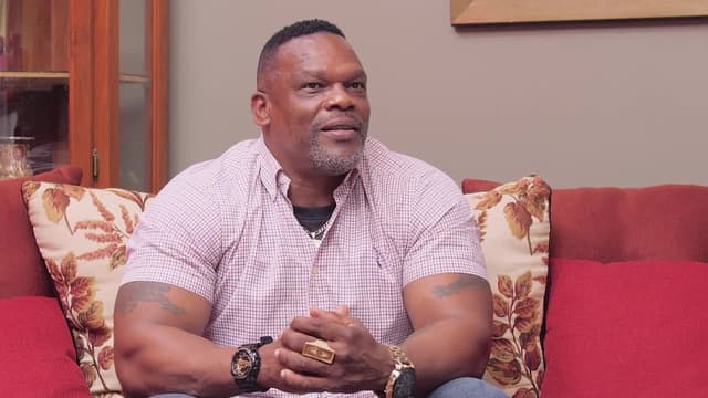 S01:E11 - Roger Alexander & Athaliah Samuel