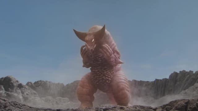 S02:E01 - The Reionics Hunter