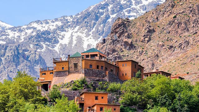 S01:E03 - Kasbah De Toubkal (Morocco)