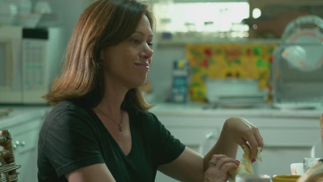 S01:E07 - Secretos bajo la pasarela