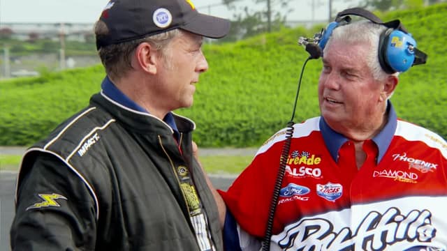 S02:E15 - Drag Racing