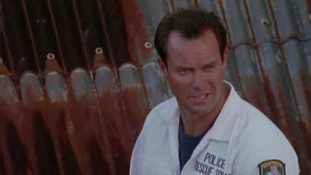 S04:E18 - Tomorrow Never Knows