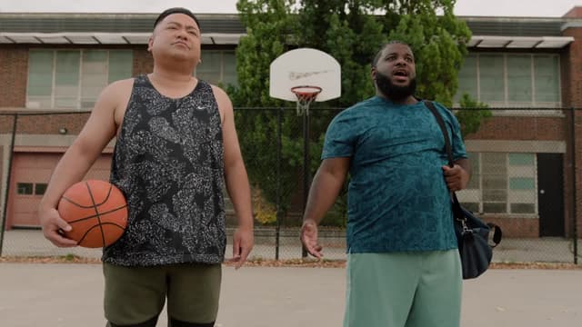 S03:E04 - Phree Throws