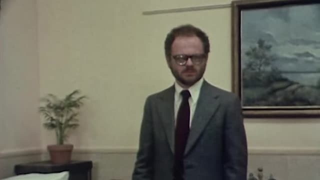S04:E09 - The Best Policy