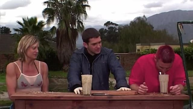 S01:E12 - Episode 12