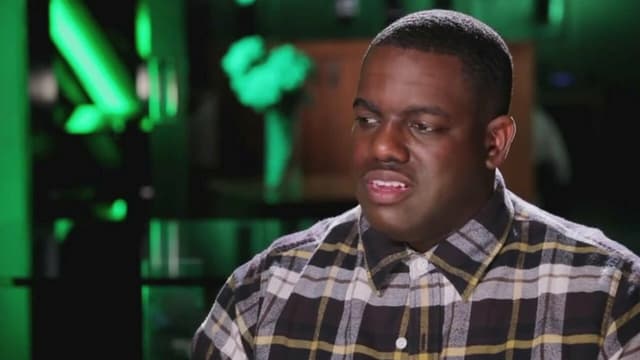 S01:E04 - Proposed Hit