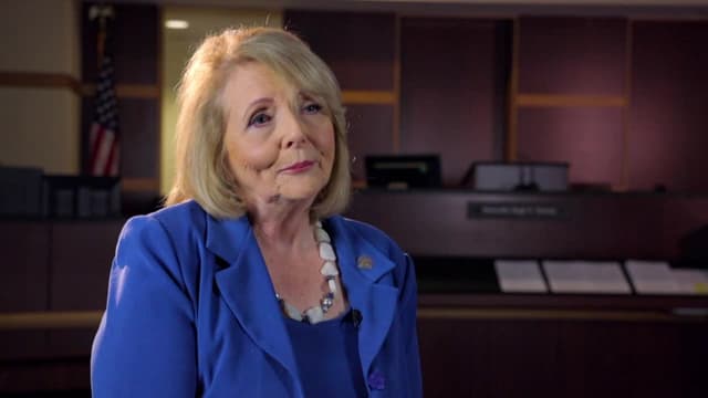 S01:E04 - The Doctor Is Dead