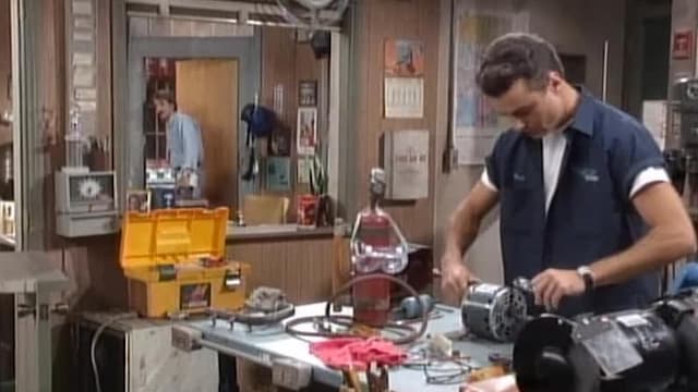 S01:E01 - Jeff's Life 101