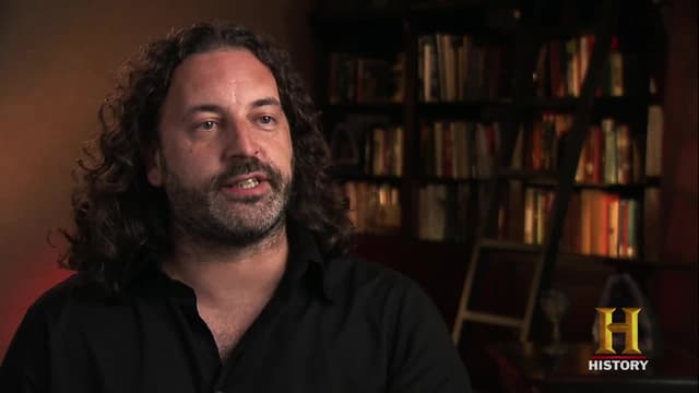 S03:E05 - Aliens and Mysterious Rituals