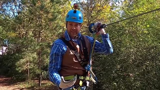 S01:E06 - Outdoor Activity Park - Ziplining