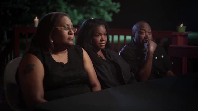 S06:E11 - Crowded House