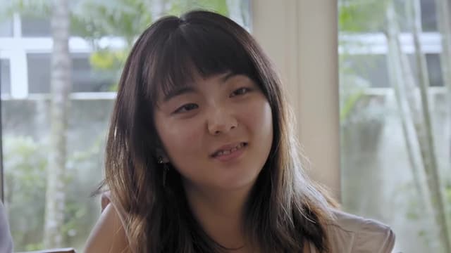 S01:E01 - Inside the Pressure Cooker