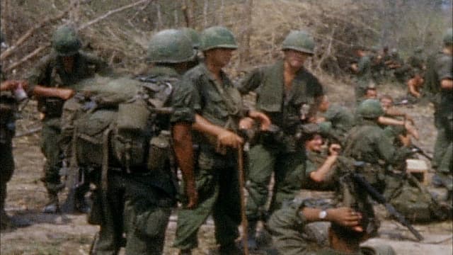 S01:E102 - The Tet Offensive (1968)/An Endless War (1968-1969)